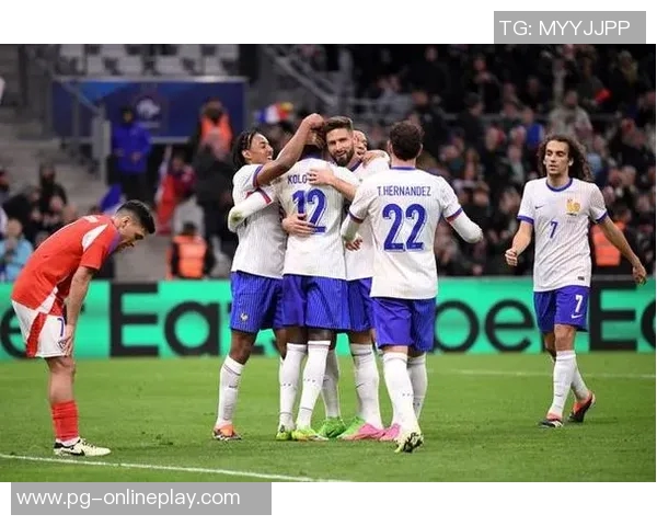 多特蒙德友谊赛大胜波尔图点球大战精彩瞬间引发全场欢呼 多特蒙德友谊赛大胜波尔图点球大战精彩瞬间引发全场欢呼