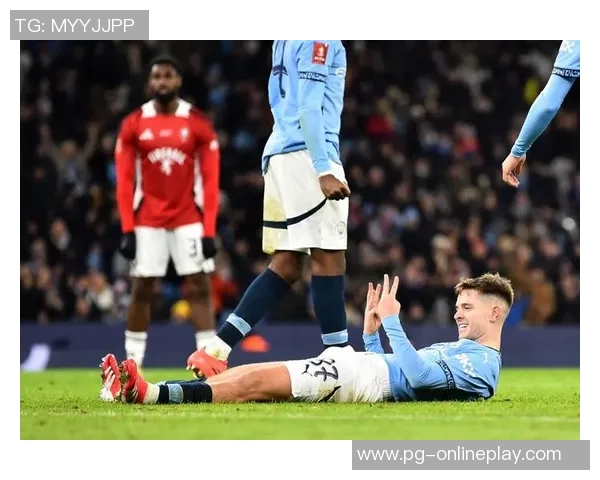 足总杯激战巴萨凭借帽子戏法力克曼联全场沸腾的精彩瞬间回顾