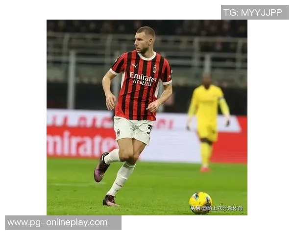 世界杯激战AC米兰小胜波尔图红牌争议引发全场热议与转会传闻